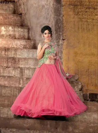 https://radhedesigner.com/images/thumbs/000/0005085_designer-bollywood-indian-partywear-wedding-traditiona_450.webp