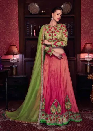 https://radhedesigner.com/images/thumbs/000/0005087_designer-bollywood-indian-wedding-bridal-lehenga-choli_450.webp