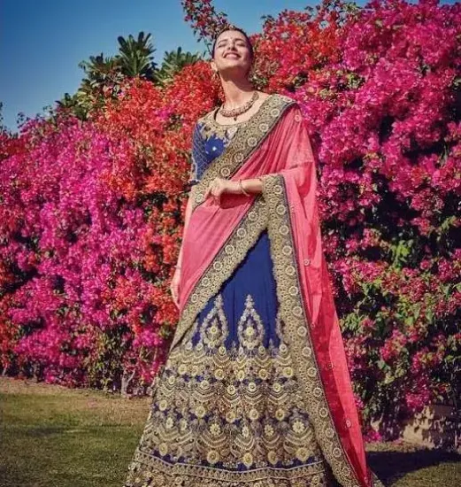 Picture of designer bridal lehenga indian bollywood ethnic wedding