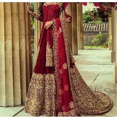 https://radhedesigner.com/images/thumbs/000/0005120_designer-bridal-party-wedding-wear-indian-choli-lehenga_450.webp