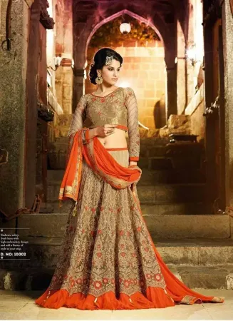 https://radhedesigner.com/images/thumbs/000/0005157_designer-heavy-embroidery-bollywood-wedding-lehenga-ch_450.webp