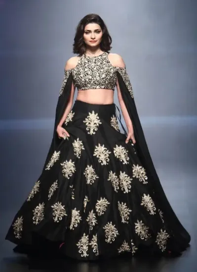 Picture of designer lehenga cholli stylish lehenga set party wear,