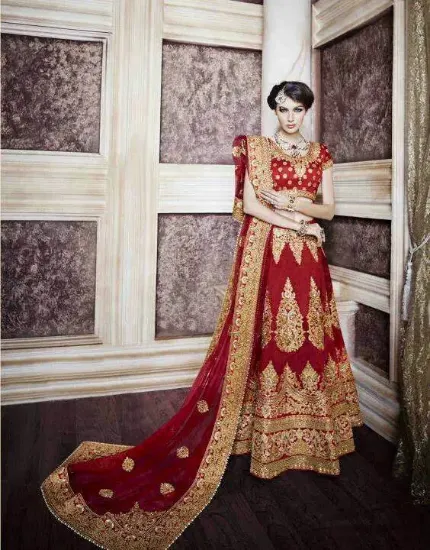 Picture of designer party wear indian women lehenga bollywood sar,