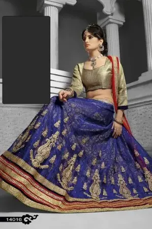 https://radhedesigner.com/images/thumbs/000/0005308_designer-saree-wedding-party-wear-pakistani-sari-india_450.webp