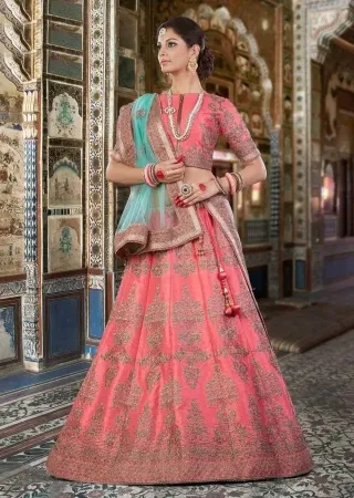 https://radhedesigner.com/images/thumbs/000/0005488_ethnic-dress-indian-wedding-reception-embroidery-bridal_450.webp