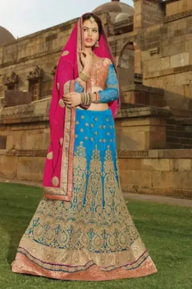 Picture of heavy indian bollywood designer pakistani wedding part,