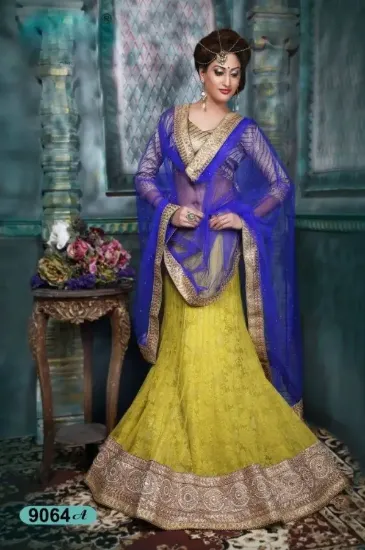 Picture of how to drape a bridal lehenga dupatta,lehenga choli fo,