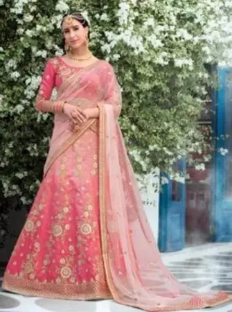 https://radhedesigner.com/images/thumbs/000/0005725_how-to-stitch-a-chaniya-cholilehenga-saree-for-engage_450.webp