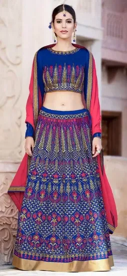 Picture of how to wear a chaniya choli,exclusive lehenga sareecha,