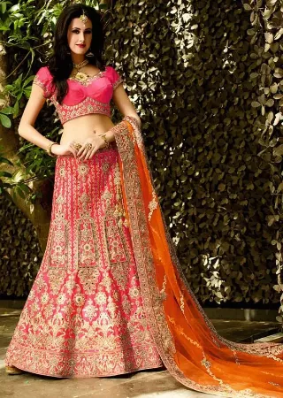 https://radhedesigner.com/images/thumbs/000/0005875_indian-bollywood-saree-party-wear-women-lehenga-designe_450.webp