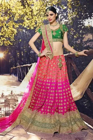 https://radhedesigner.com/images/thumbs/000/0005879_indian-bollywood-sari-lehenga-wedding-women-diwali-mode_450.webp