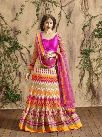 https://radhedesigner.com/images/thumbs/000/0005893_indian-bollywood-women-lehenga-saree-designer-party-wea_450.webp