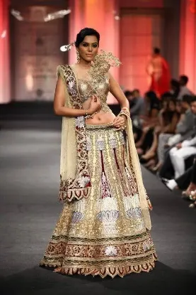 Picture of indian designer bollywood lehenga choli pakistani wedd,