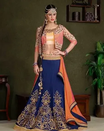 https://radhedesigner.com/images/thumbs/000/0006186_indian-dress-party-lehenga-bollywood-women-saree-design_450.webp