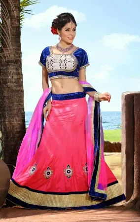 https://radhedesigner.com/images/thumbs/000/0006306_indian-lehenga-ethnic-bollywood-choli-dupata-bridal-par_450.webp