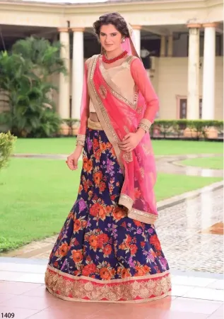 https://radhedesigner.com/images/thumbs/000/0006330_indian-modest-maxi-gown-designer-saree-wedding-party-we_450.webp