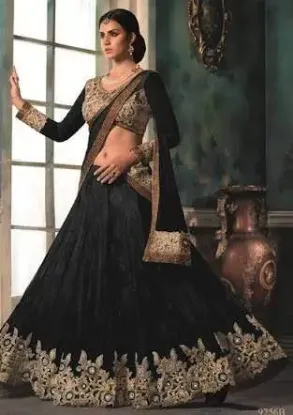 Picture of indian pakistani bridal lehenga ethnic designer lehenga