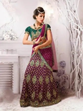 https://radhedesigner.com/images/thumbs/000/0006438_indian-pakistani-lehenga-ethnic-designer-lehenga-choli_450.webp