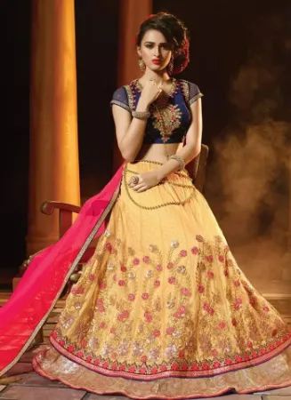 https://radhedesigner.com/images/thumbs/000/0006756_lehenga-bridal-lehenga-choli-wedding-party-wear-indian_450.webp