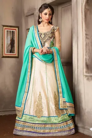 https://radhedesigner.com/images/thumbs/000/0006862_lehenga-choli-indian-bridal-designer-partywear-celebrit_450.webp