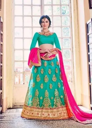 Picture of lehenga choli indian fancy bollywood partywear celebrit