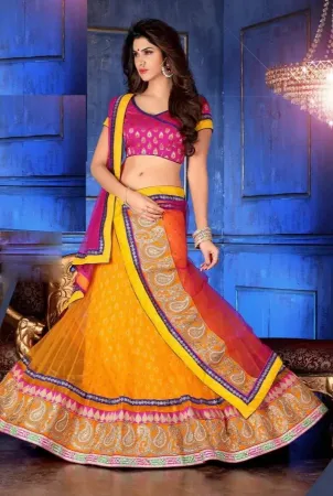 https://radhedesigner.com/images/thumbs/000/0006939_lehenga-choli-reception-partywear-traditional-pakistan_450.webp