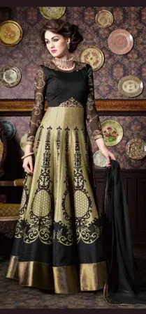 https://radhedesigner.com/images/thumbs/000/0007163_lehenga-saree-pakistani-designer-indian-women-festival_450.webp