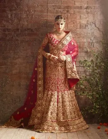 https://radhedesigner.com/images/thumbs/000/0007211_lehenga-set-leheriya-prints-georgette-brocade-in-purpl_450.webp