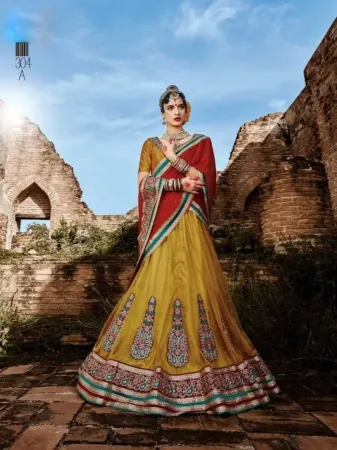 https://radhedesigner.com/images/thumbs/000/0007232_lehenga-wedding-pakistani-bollywood-saree-designer-wome_450.webp