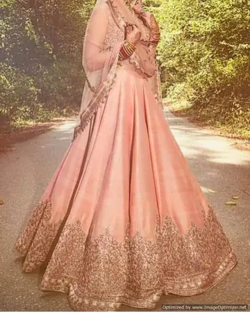 https://radhedesigner.com/images/thumbs/000/0007292_lengha-choli-xxllehenga-n-cholichaniya-cholicholileh_450.webp