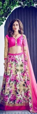 https://radhedesigner.com/images/thumbs/000/0007298_light-silk-lehengachaniya-cholicholilehengabelly-dan_450.webp