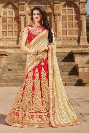 https://radhedesigner.com/images/thumbs/000/0007784_pakistan-indian-designer-bollywood-wedding-ethnic-wear_450.webp