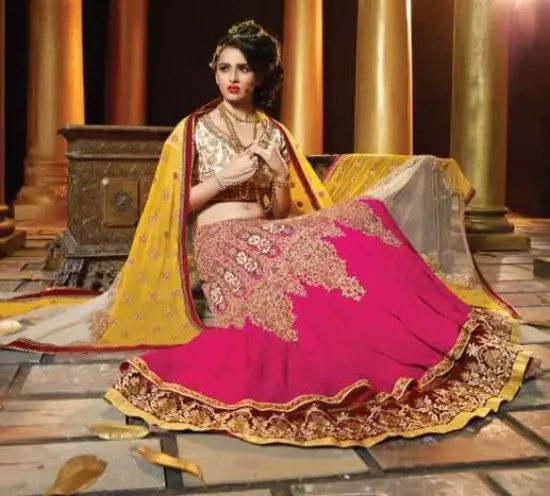 Picture of pakistani bridal lehenga 2024,3 piece lehenga sareecha,