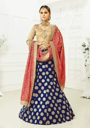 https://radhedesigner.com/images/thumbs/000/0007836_pakistani-bridal-lehenga-choli-indian-wedding-party-we_450.webp