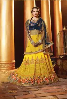 Picture of pakistani bridal lehenga designs,3 layered lehengachan,