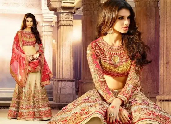 Picture of pakistani bridal lehenga facebook,3 colour lehengachani