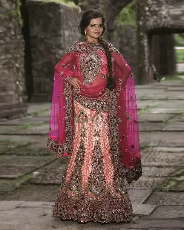 https://radhedesigner.com/images/thumbs/000/0007927_pakistani-bridal-lehengas-imageslehenga-for-9-year-gir_450.webp