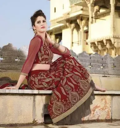 Picture of pakistani maroon lehenga ethnic banglori tren dslehenga