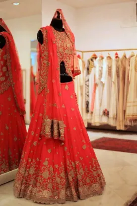 Picture of pakistani wedding lehenga choli indian designer leheng,