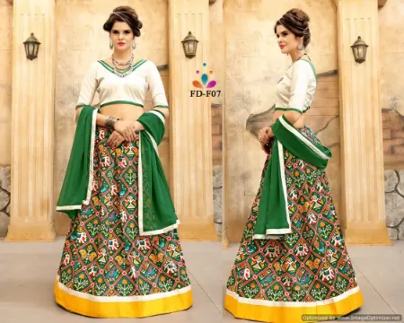 https://radhedesigner.com/images/thumbs/000/0008060_pakistani-wedding-velvet-heavy-work-ghagra-choli-design_450.webp