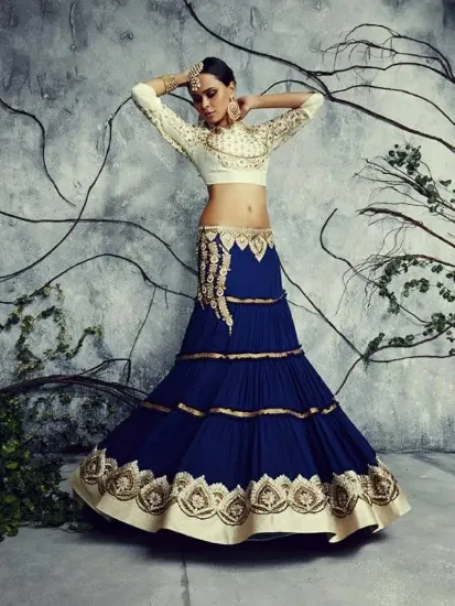 Picture of party lehenga style 2024chaniya choli,choli,lehenga,bel