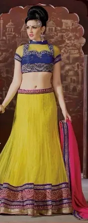 https://radhedesigner.com/images/thumbs/000/0008219_party-wear-lehenga-with-costchaniya-cholicholilehenga_450.webp