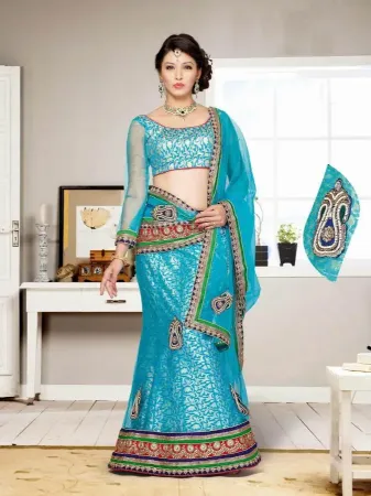 https://radhedesigner.com/images/thumbs/000/0008333_pure-crape-designer-wedding-lehenga-zardosi-work-with_450.webp