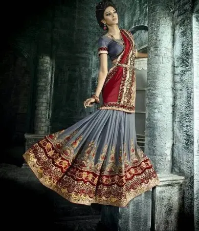 https://radhedesigner.com/images/thumbs/000/0008548_silk-lehenga-choli-ukchaniya-cholicholilehengabelly_450.webp