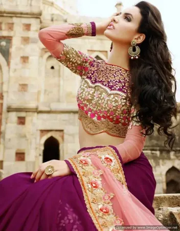 https://radhedesigner.com/images/thumbs/000/0008562_silk-lehenga-online-indiachaniya-cholicholilehengabe_450.webp