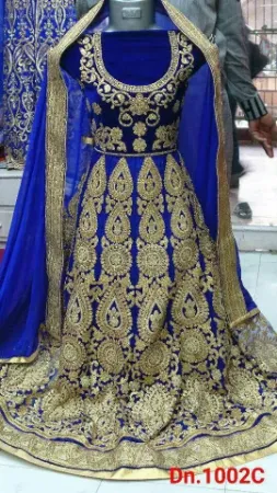 https://radhedesigner.com/images/thumbs/000/0008590_silk-wedding-party-dress-pakistani-designer-indian-lehe_450.webp