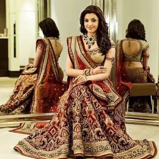 Picture of velvet lehenga blouse designs,ghagra choli bay areacha,