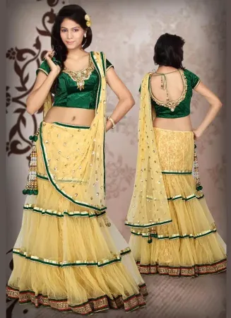 https://radhedesigner.com/images/thumbs/000/0008843_velvet-lehenga-for-weddingghagra-choli-for-womenschani_450.webp