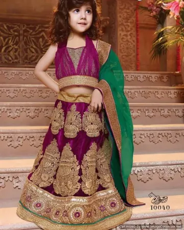 https://radhedesigner.com/images/thumbs/000/0008916_voguemart-hand-embroidered-choli-lehenga-wedding-wear-i_450.webp