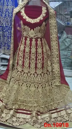 https://radhedesigner.com/images/thumbs/000/0008918_voguemart-wedding-designer-latest-white-lehenga-choli-p_450.webp